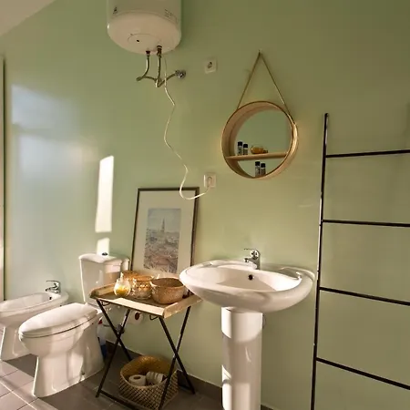 Aposentus - Riverside Miragaia Apartment *